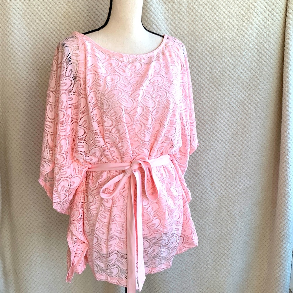 Nikki Paulo’s pink lace tunic with built in tank